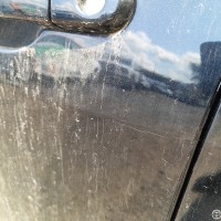 Передняя левая дверь