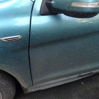 Передняя левая дверь