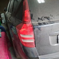 Левый задний фонарь