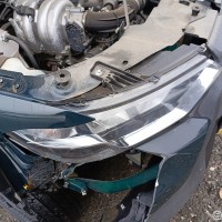 Правая фара