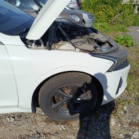 Переднее правое крыло