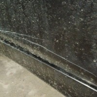 Передняя левая дверь