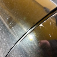 Передняя левая дверь