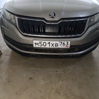 Передний бампер