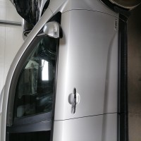 Передняя правая дверь