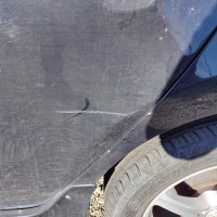 Задняя левая дверь