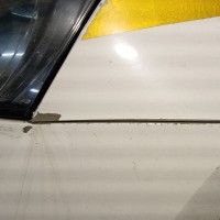 Переднее левое крыло