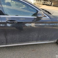 Передняя правая дверь