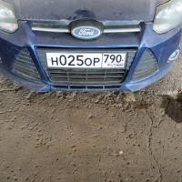Передний бампер