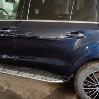 Задняя левая дверь