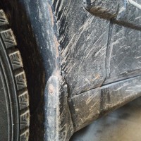 Переднее левое крыло