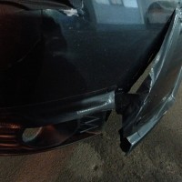 Передний бампер