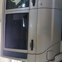 Задняя правая дверь