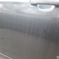 Передняя левая дверь