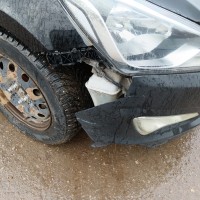 Передний бампер