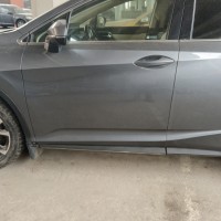 Передняя левая дверь