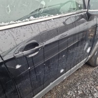 Передняя правая дверь