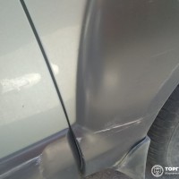 Переднее правое крыло