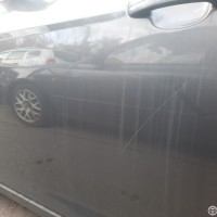 Передняя левая дверь