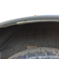 Переднее левое крыло