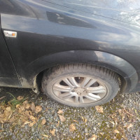 Переднее правое крыло