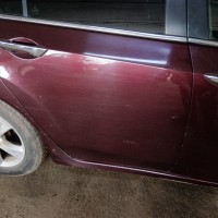 Задняя правая дверь