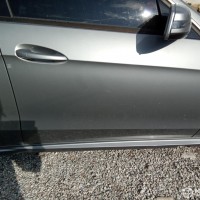 Передняя правая дверь