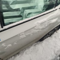 Задняя левая дверь