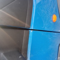 Передняя правая дверь