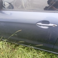 Передняя левая дверь