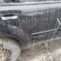 Задняя правая дверь