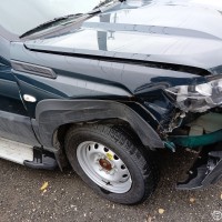 Переднее правое крыло