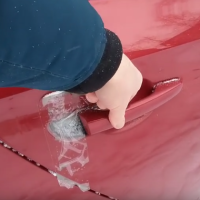 Задняя правая дверь