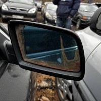 Правое дверное зеркало