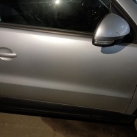 Передняя правая дверь