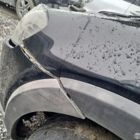 Переднее левое крыло