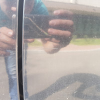 Передняя левая дверь