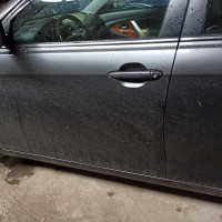 Передняя левая дверь