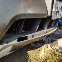 Передний бампер