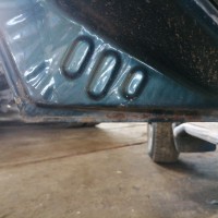 Задняя левая дверь