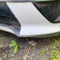 Передний бампер