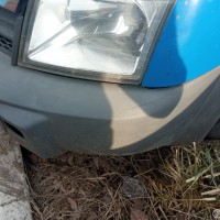 Передний бампер