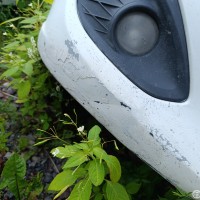 Передний бампер