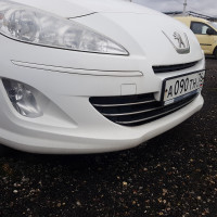 Передний бампер