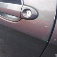 Передняя левая дверь