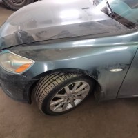 Переднее левое крыло