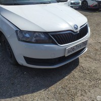 Передний бампер