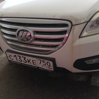 Передний бампер