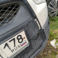 Передний бампер