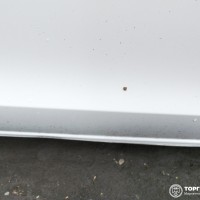 Передняя правая дверь